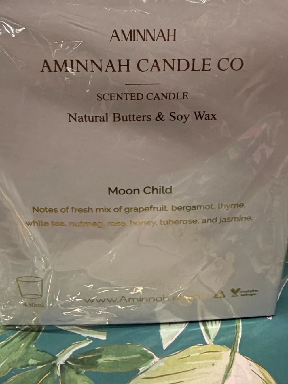 Aminnah bring little